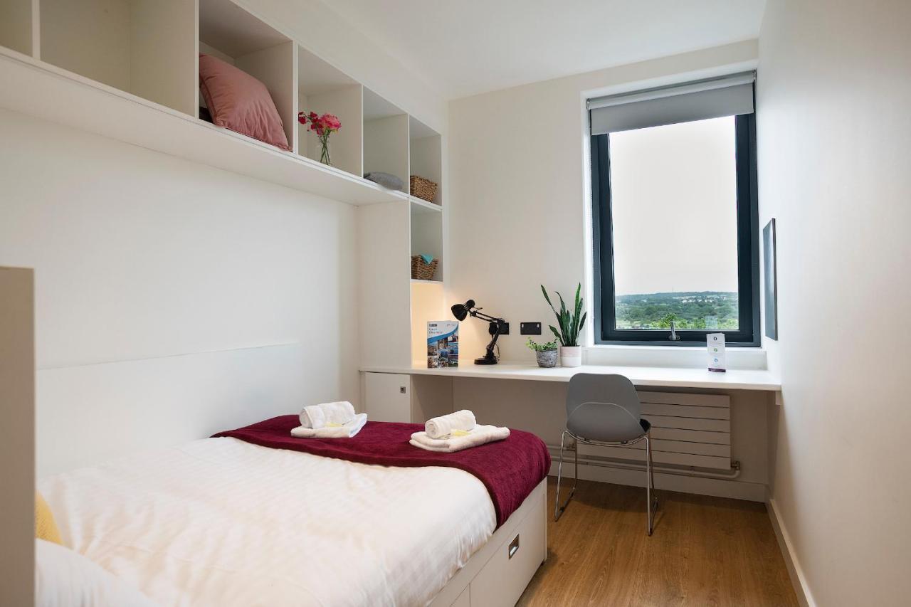 Goldcrest Village Apartments University Of ゴールウェイ エクステリア 写真