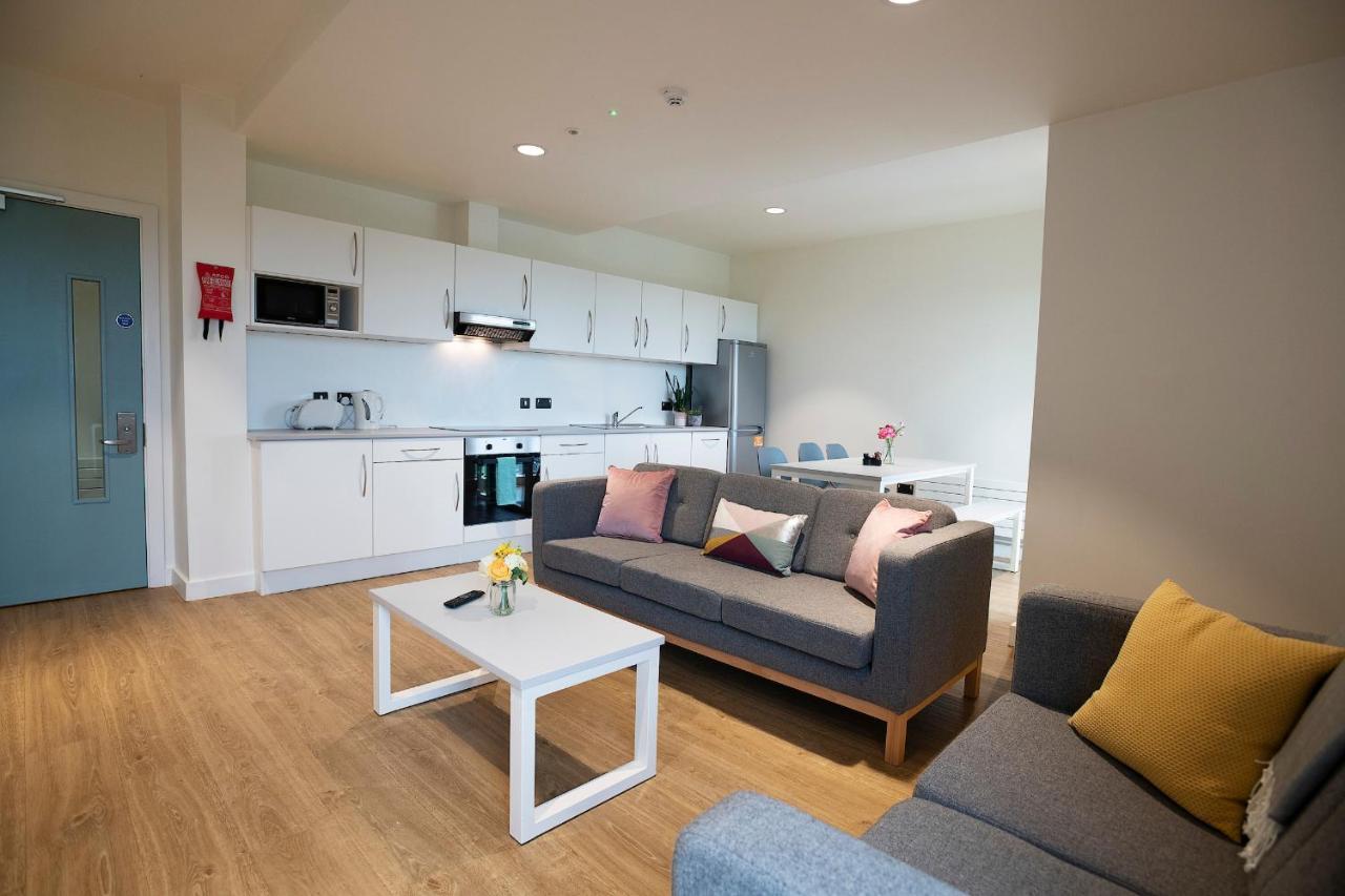 Goldcrest Village Apartments University Of ゴールウェイ エクステリア 写真